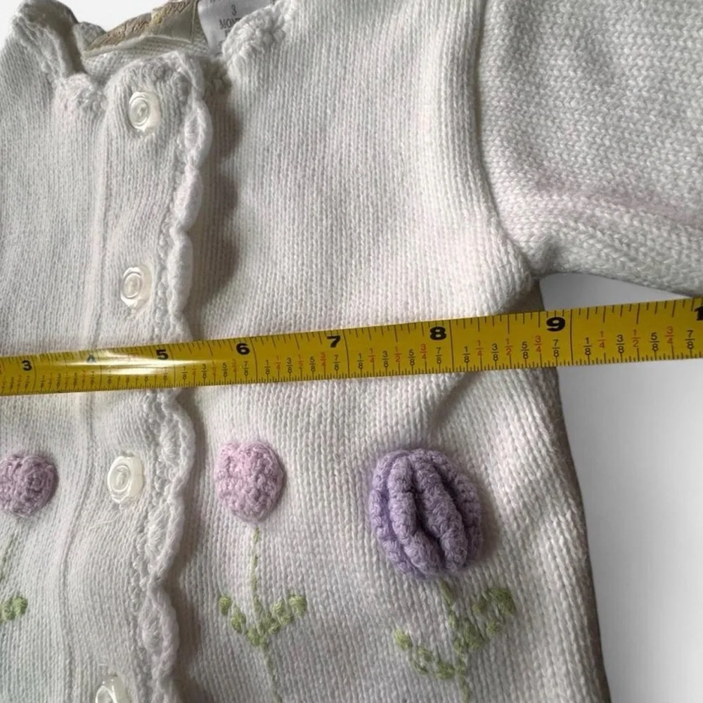 Vintage Celebrity Kids Baby Girl White Knit Cardigan Floral Embroidered 3 months - Picture 5 of 7